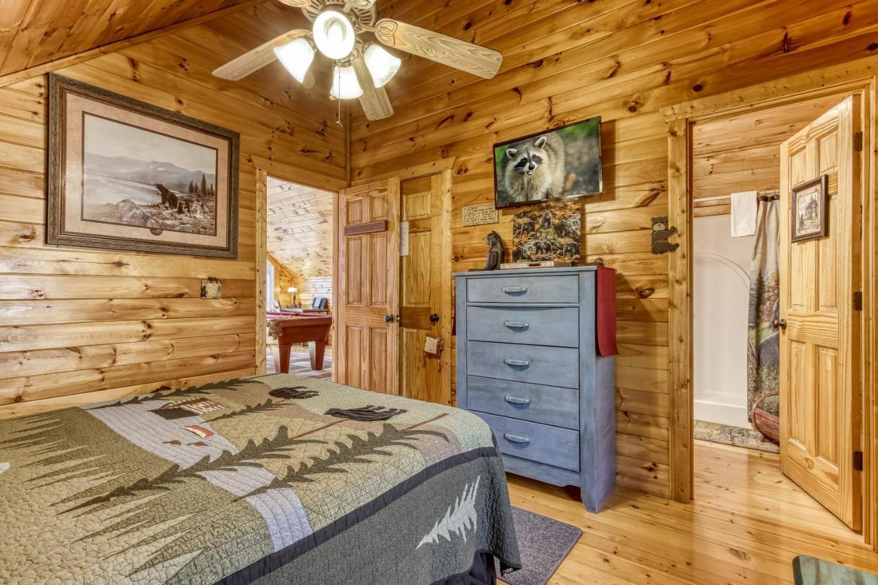 Magical Moments, Hot Tub, Wifi, 1089 Free Tickets Each Paid Day, Dollywood And More Гетлинбург Екстериор снимка